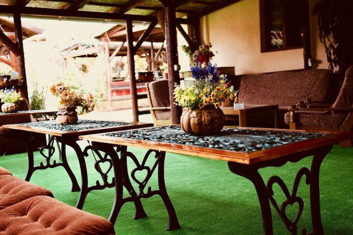 Hotel Entry