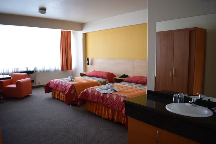 Room 3 of 23