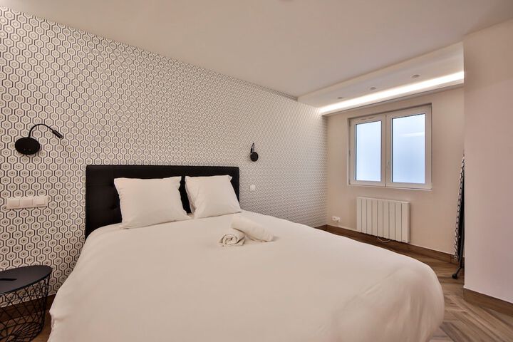 Room 5 of 26