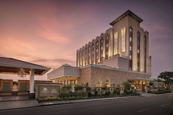 Jasraj Palace Yavatmal Hotel a member of Radisson Individuals