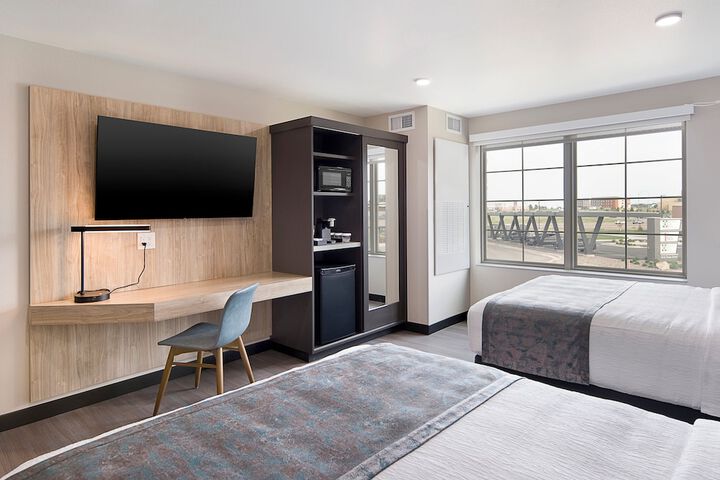 Room 16 of 35