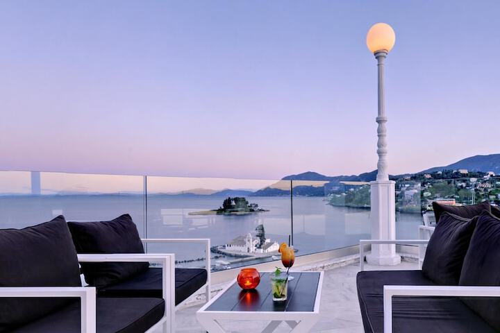 Terrace/Patio 38 of 39