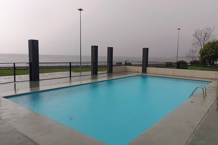 Pool 57 of 126