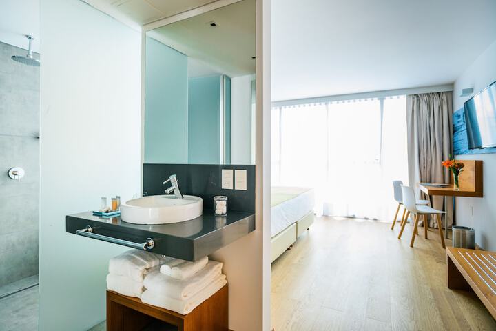 Room 45 of 56