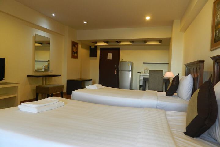 Room 36 of 90