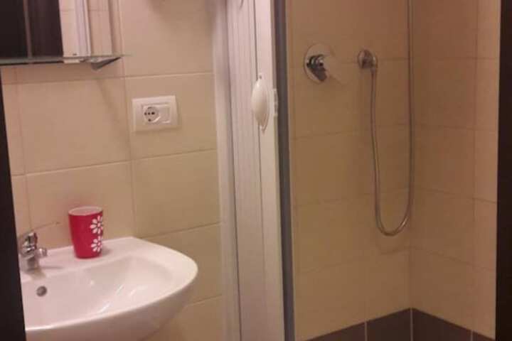 Room 54 of 63