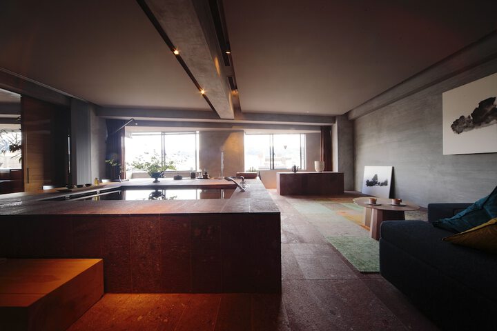 Room 4 of 31