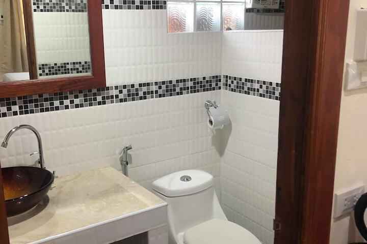 Room 5 of 29