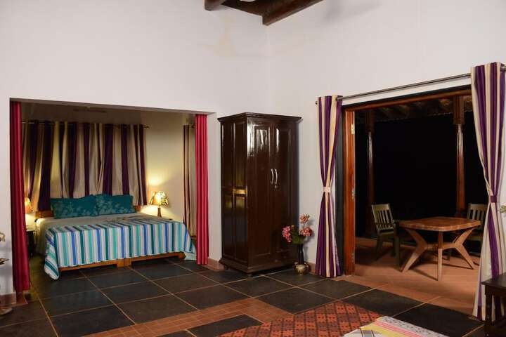 Room 15 of 60