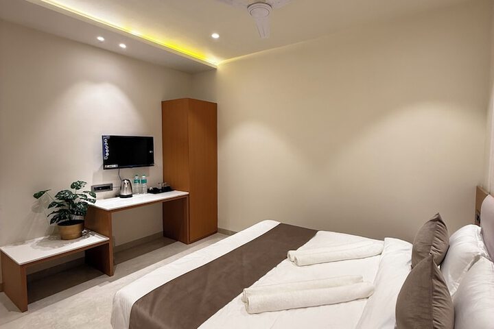 Room 37 of 50