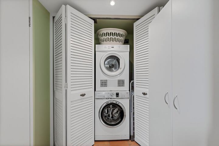 Laundry 53 of 79