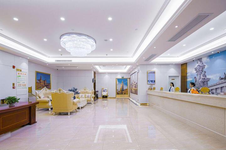 Hotel Interior 13 of 48