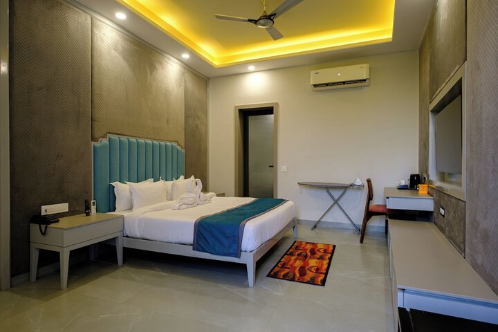 Room 26 of 81