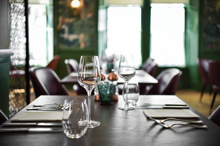 Dining 55 of 72
