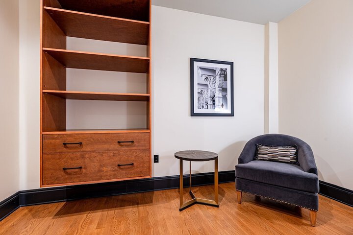 Room 118 of 341