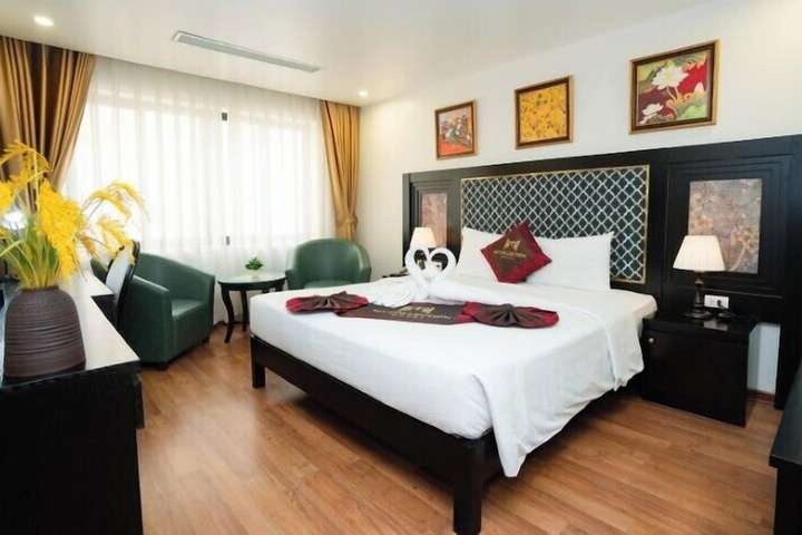 Room 14 of 35