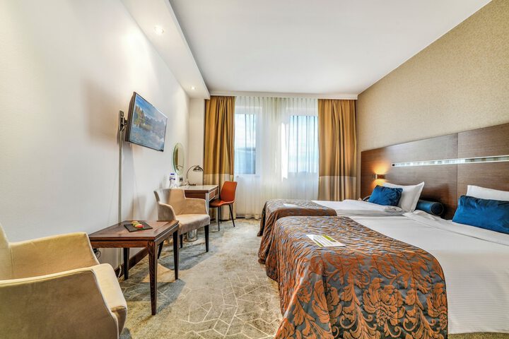 Room 46 of 134