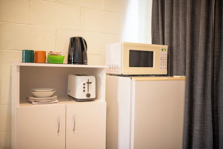Room 8 of 40