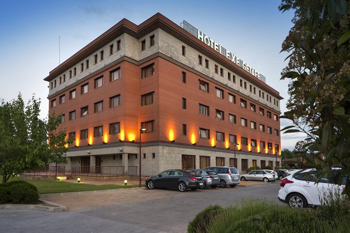 Hotel 76 of 78