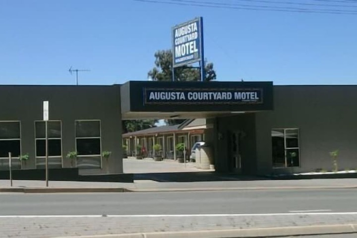 Hotel 27 of 29