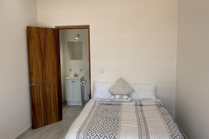 Room 8 of 53
