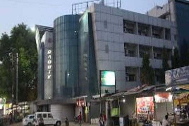 Hotel Radhika