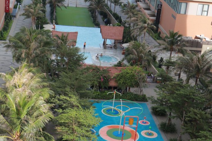 Hotel 5 of 8