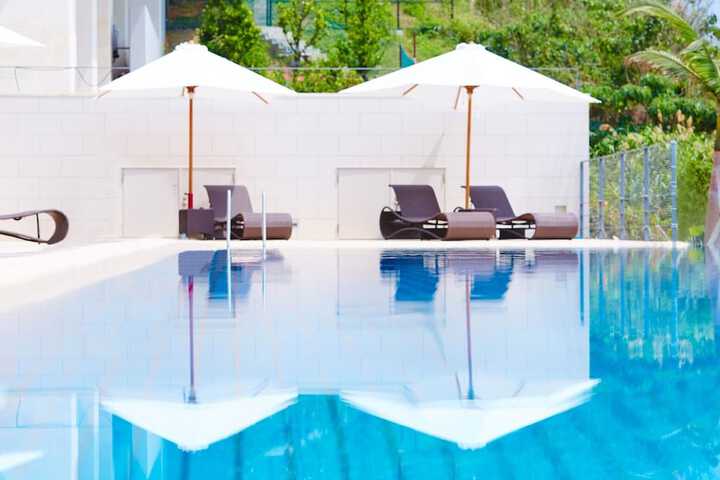 Pool 171 of 299