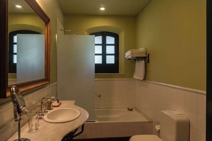 Clean Restrooms