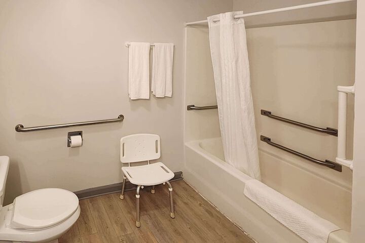 Room 44 of 80