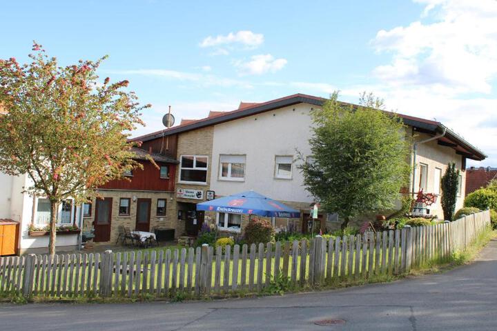 Photo 10