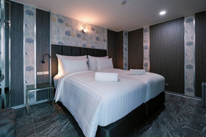 Room 14 of 138
