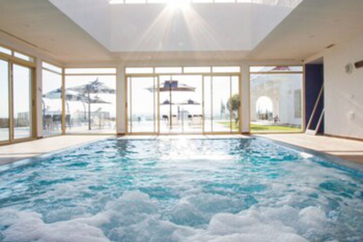 Pool 18 of 69