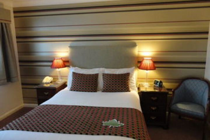 Room 12 of 13