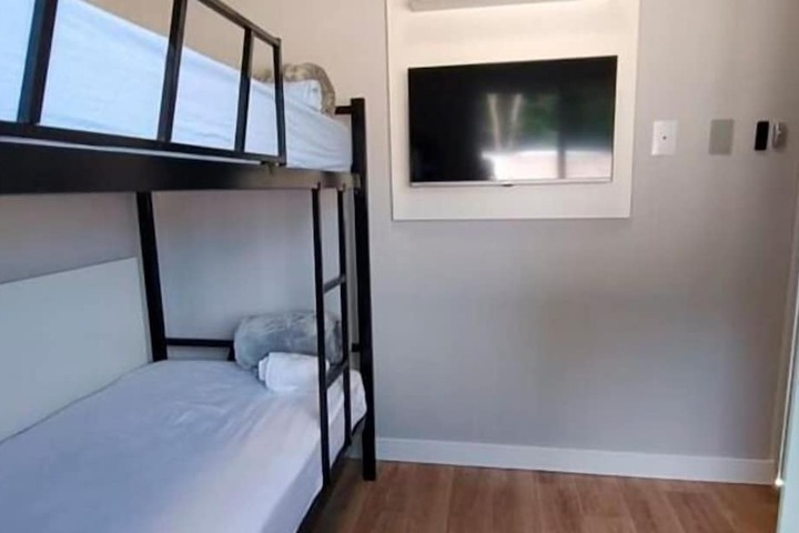 Room 11 of 35