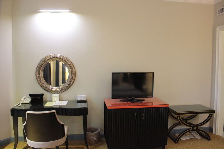 Room 15 of 64