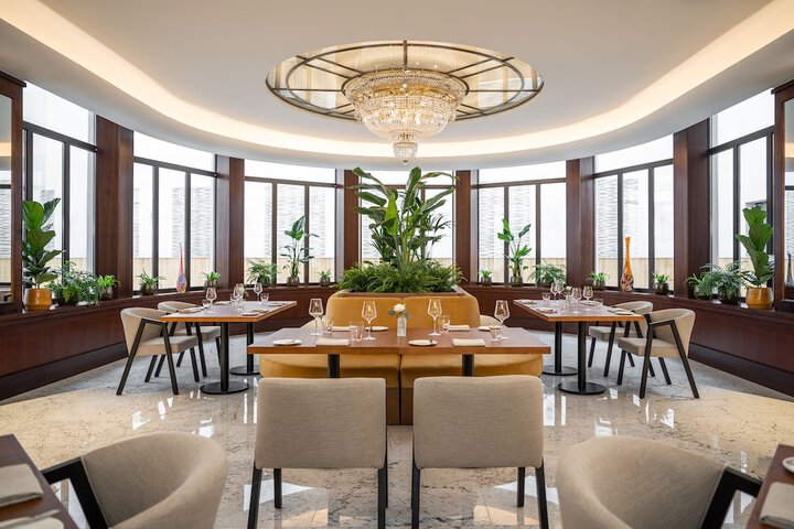 Dining 63 of 89