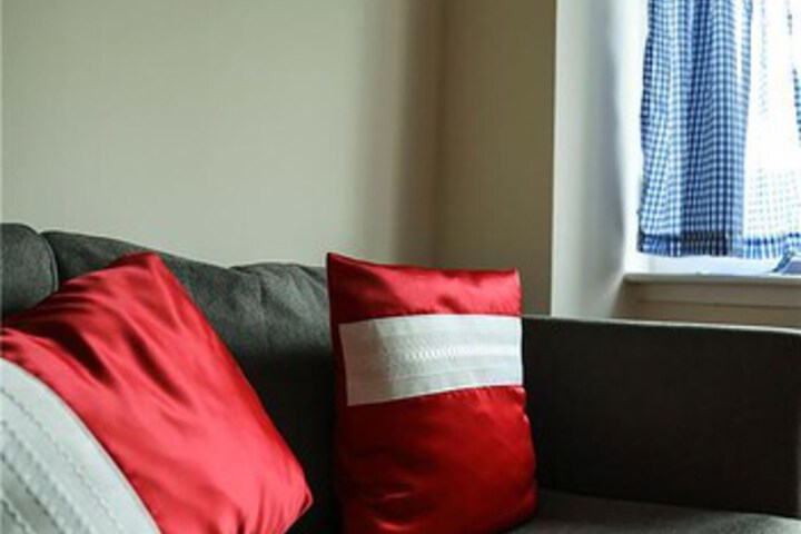 Room 12 of 13