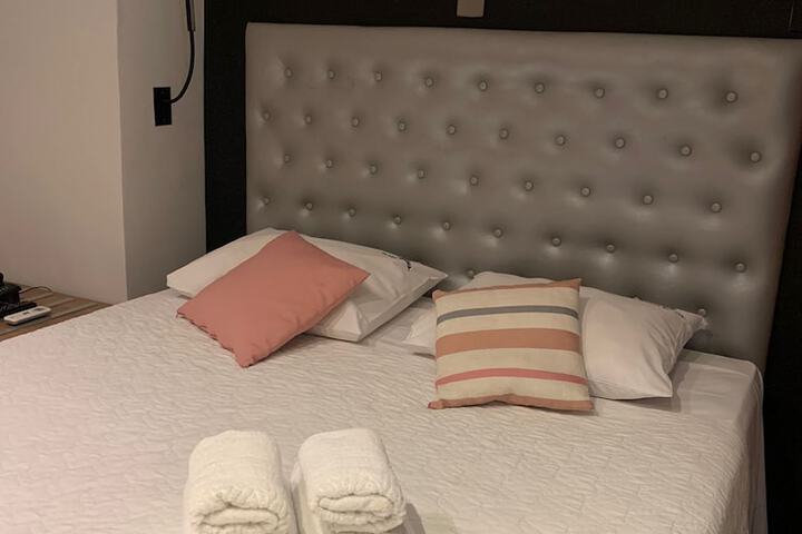 Room 9 of 29