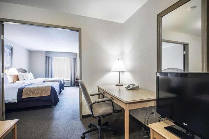 Room 47 of 47