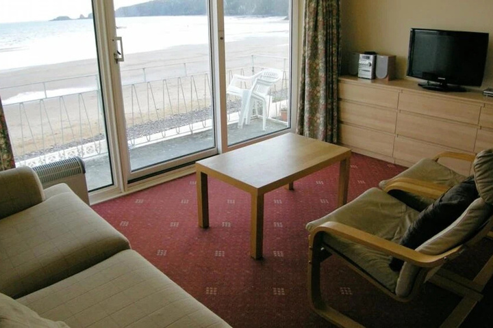 Room 2 of 15