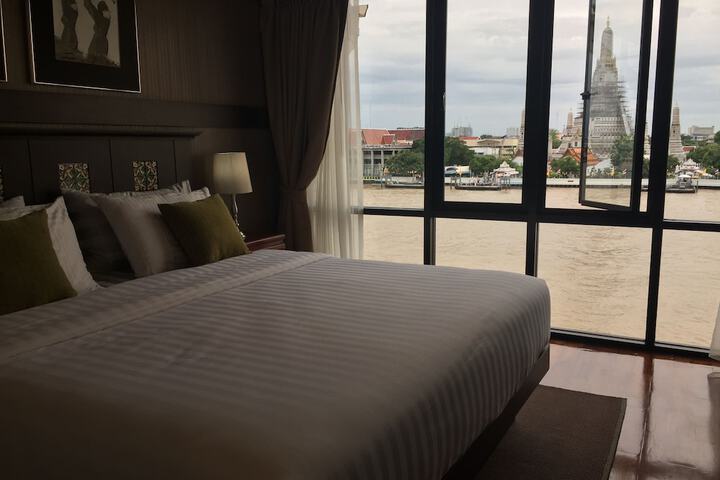 Room 29 of 49