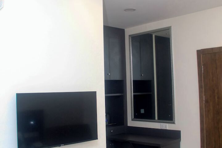 Room 17 of 26