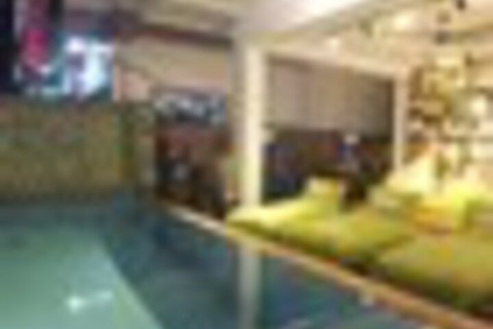 Pool 74 of 180