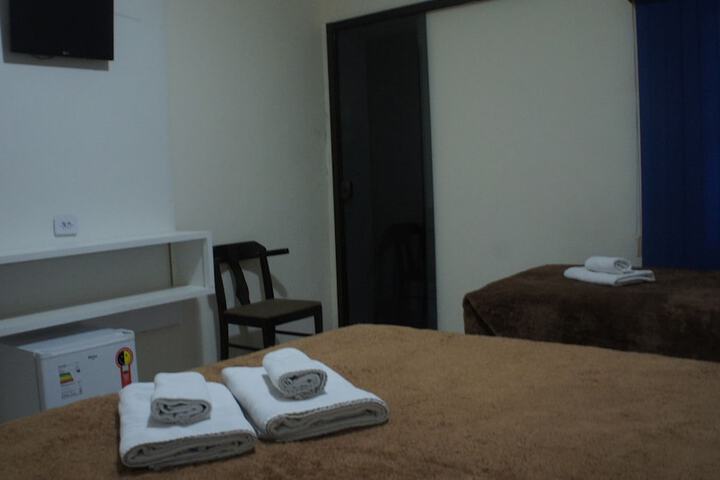 Room 12 of 35