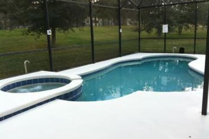 Pool 15 of 15