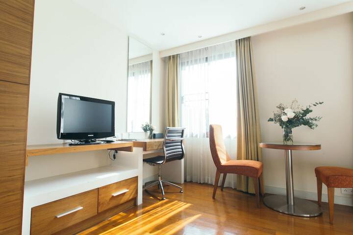 Room 14 of 110