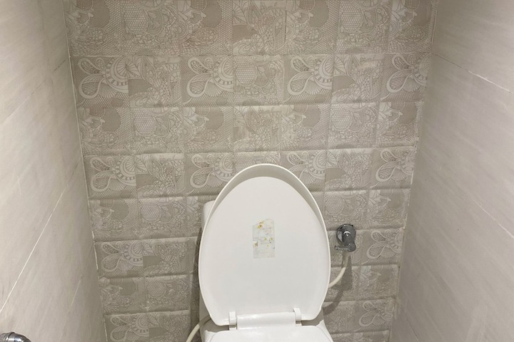 Room 19 of 30