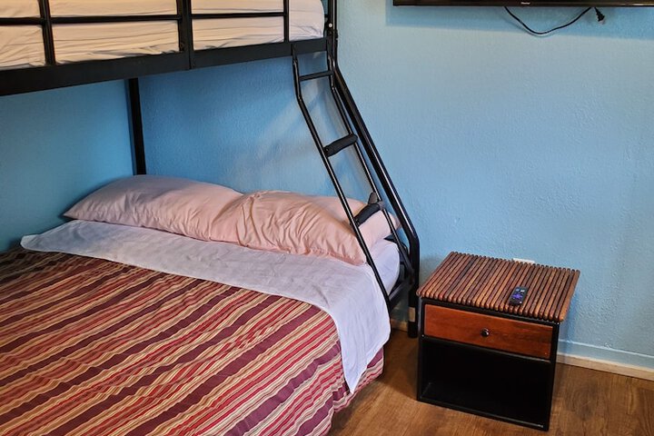 Room 87 of 222