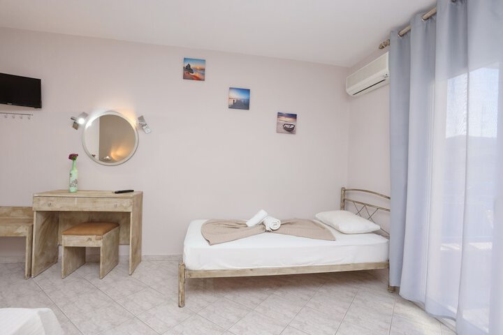 Room 20 of 71